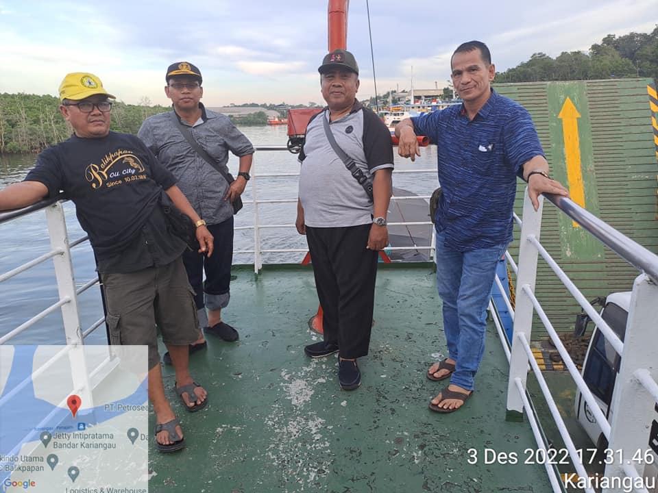 ferry 4